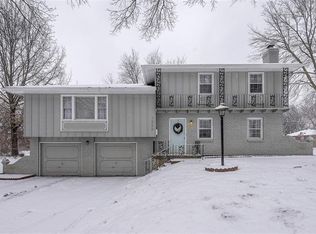 1323 S 50th Dr, Kansas City, KS 66106
