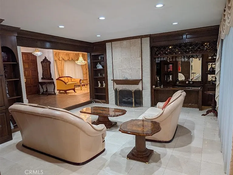 17976 Medley Dr — Photo 5