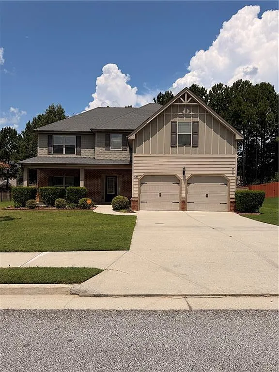5 bed, 3.0 bath, 3114 sqft, $3,800 — Photo 1
