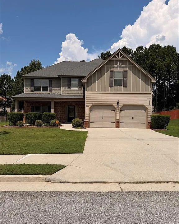 559 Madison Park Dr