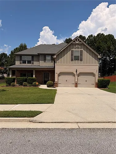 559 Madison Park Dr Photo 1