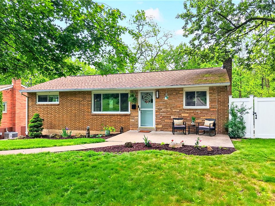 1st image of 202 Winifred Dr