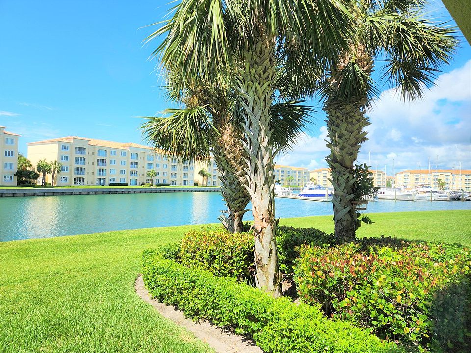 1st image of 8 Harbour Isle Drive E #103