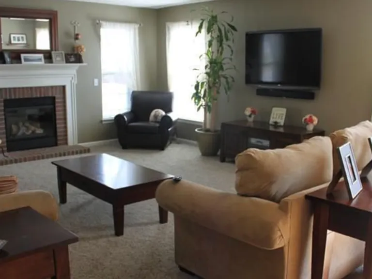 515 Weatherstone Dr — Photo 7