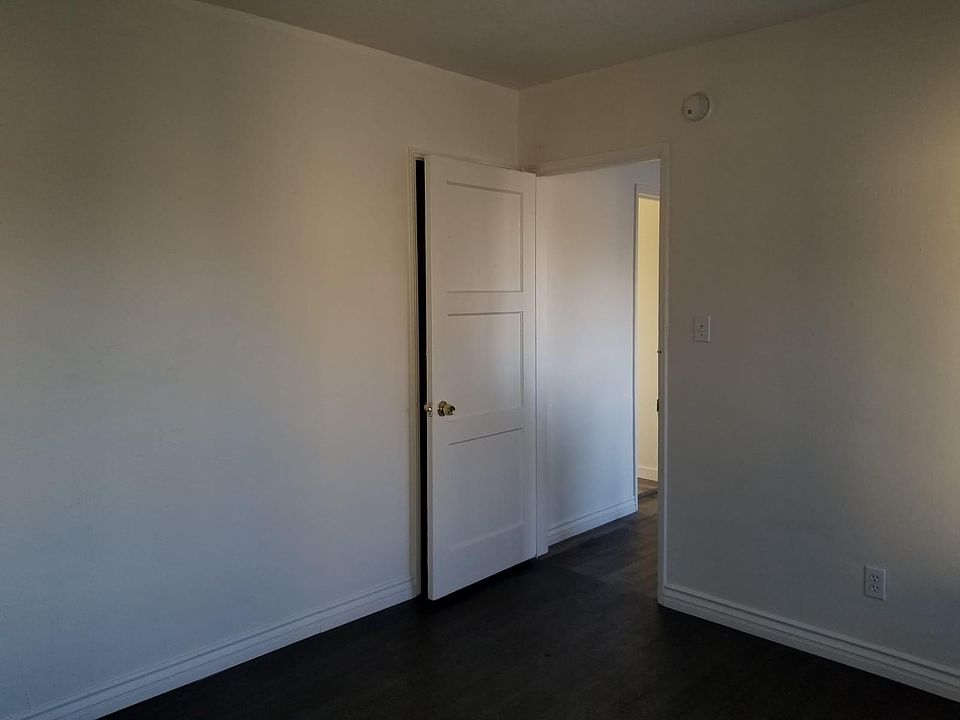 1st image of 4030 E 52nd St APT F