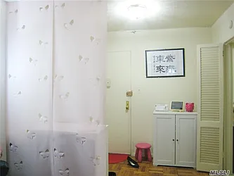 Sold by Winzone Realty Inc