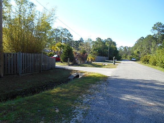 2nd image of 2236 Zilla St