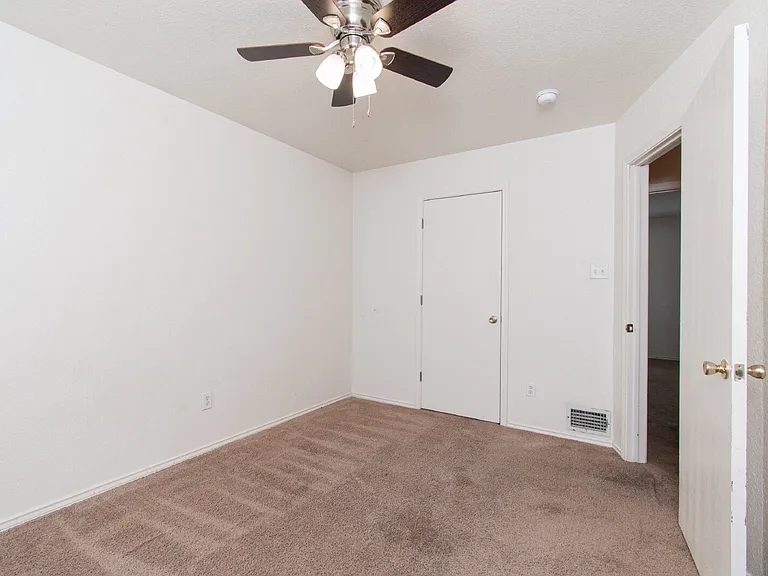 4408 Deek Dr #D — Photo 17