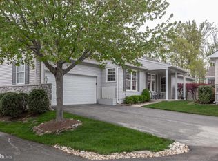 1202 N Fox Cub Holw, Glen Mills, PA 19342