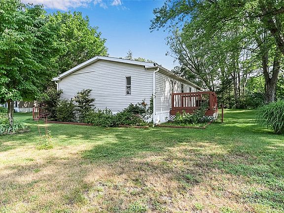 2nd image of 57 Center Ln