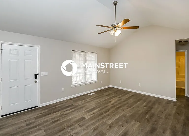1221 Moss Acres Ct — Photo 5