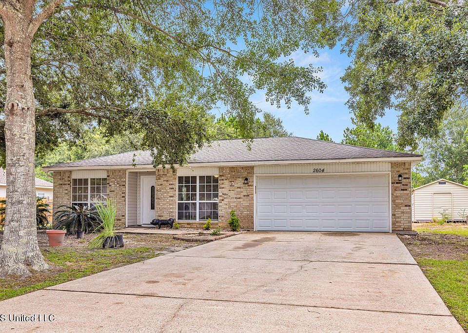 1st image of 2604 Shelby Ln
