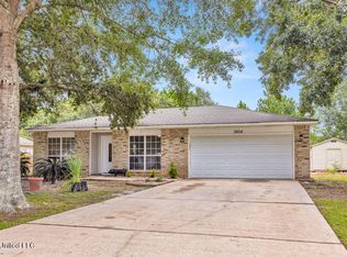 2604 Shelby Ln, Ocean Springs, MS 39564