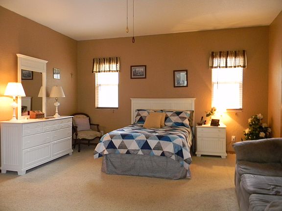 4th image of 1711 Bermuda Ct