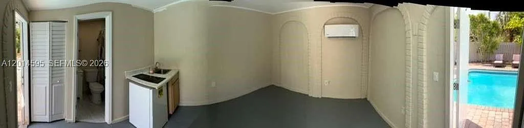 Building Photo - 4324 NW 76th Ave #2