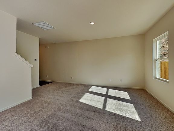 2nd image of 4409 Silverweed Ln