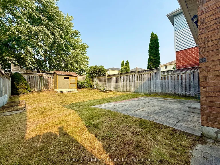1171 Springbank Dr — Photo 34