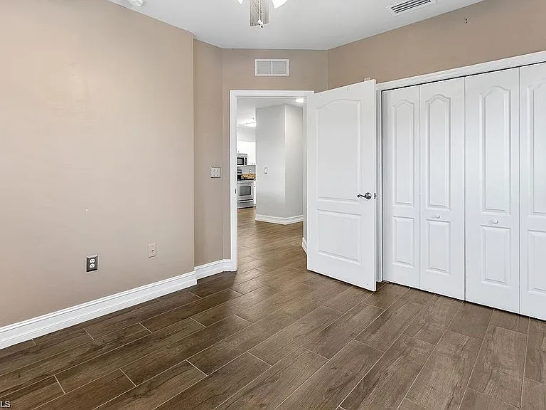 7827 Regal Heron Cir #306 — Photo 11