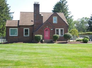 1064 Norton Ave, Barberton, OH