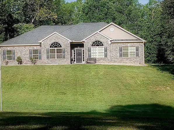 970 Voorhees Rd, Hamilton, GA 31811