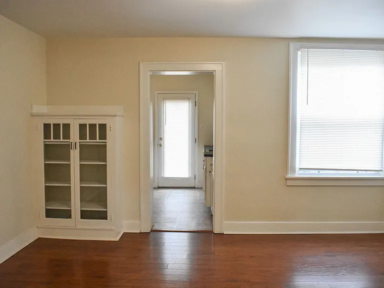 1629 Nevada St — Photo 7