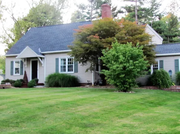 1040 Smith Rd, Ashland, OH 44805