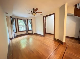 1118 Park Rd NW #1, Washington, DC 20010