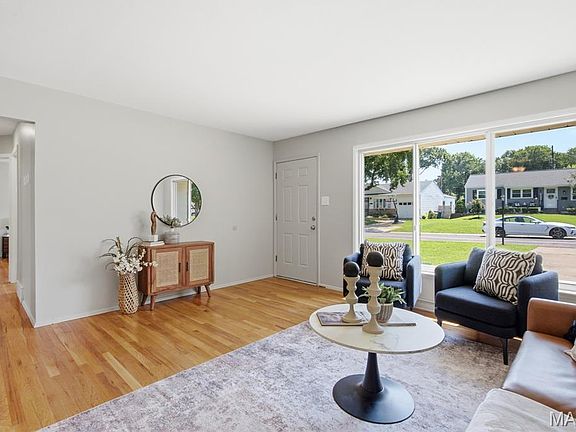 5th image of 8233 Marvale Ln