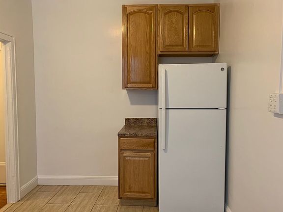 4th image of 32-40 46th St #A1