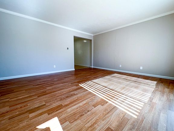2nd image of 4015 Honeycutt St