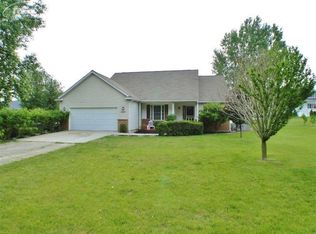 16257 Hilltop Dr, Linden, MI 48451