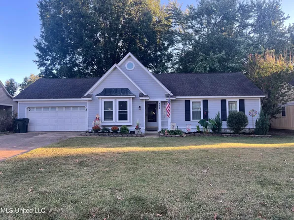 631 Woodsmoke Dr, Southaven, MS 38671