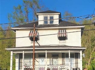 534 Broadway St, Masontown, PA 15461