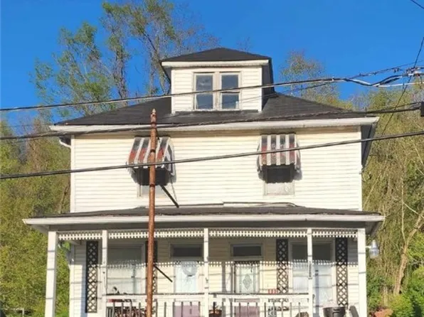 534 Broadway St, Masontown, PA 15461