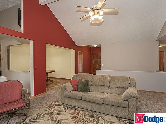 4th image of 14006 S 33rd Ave