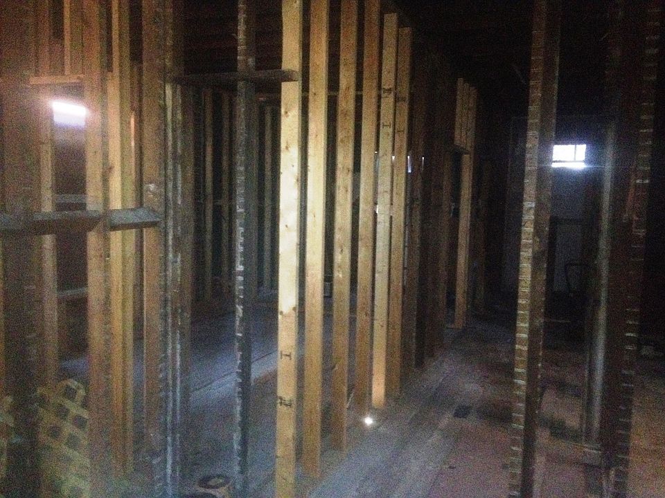 2nd image of 1415 Walton Ave