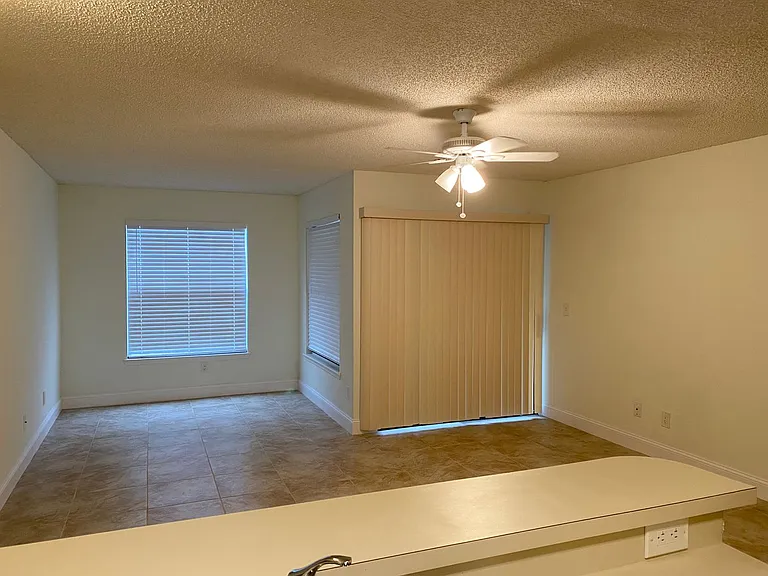 2118 Arbour Walk Cir #2811 — Photo 9
