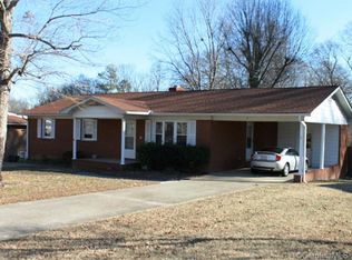 109 Tanglewood Dr, Kannapolis, NC 28081