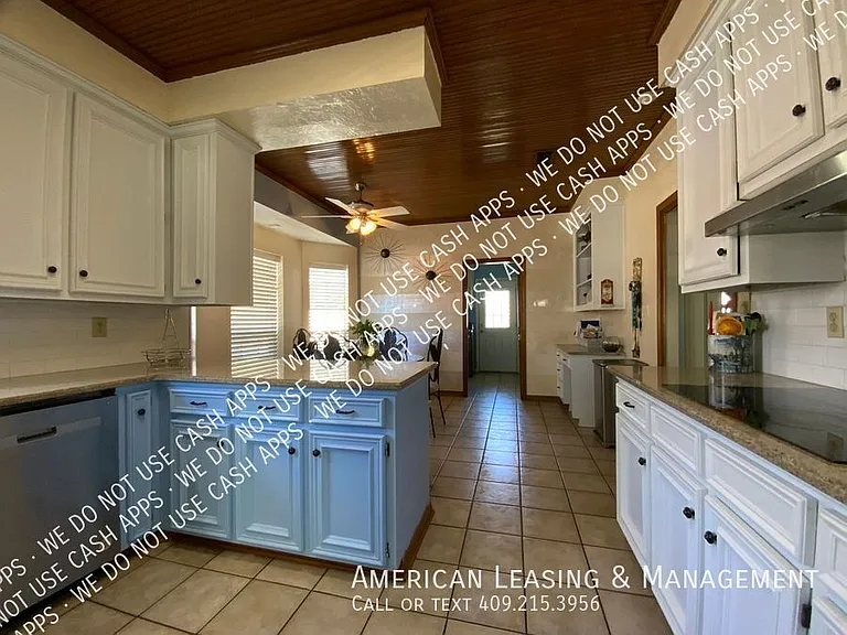 4820 Edgewood Ln — Photo 18