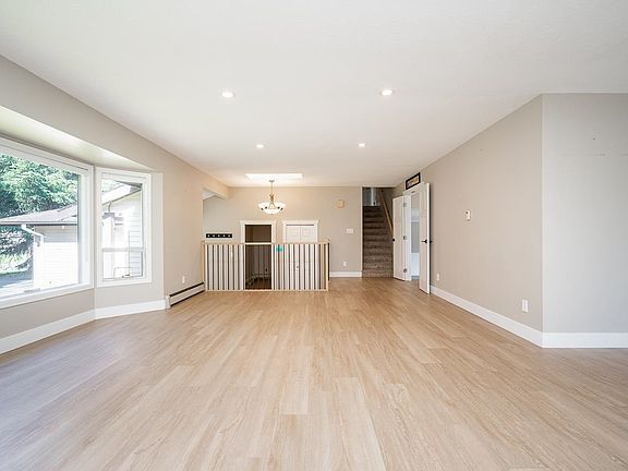 5th image of 25016 59th Ave