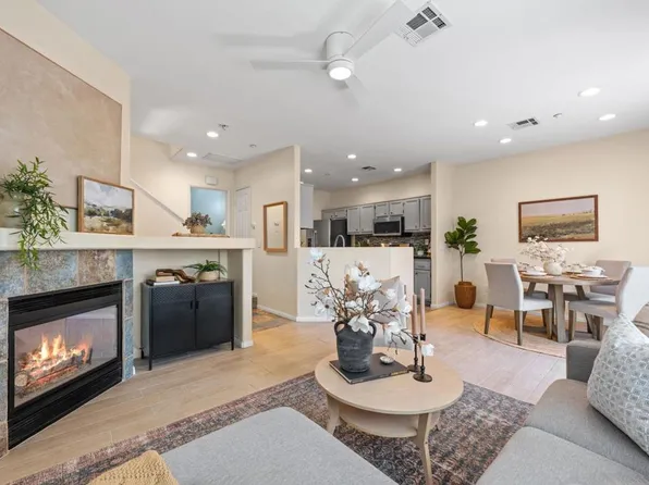 6104 Citracado Cir, Carlsbad, CA 92009