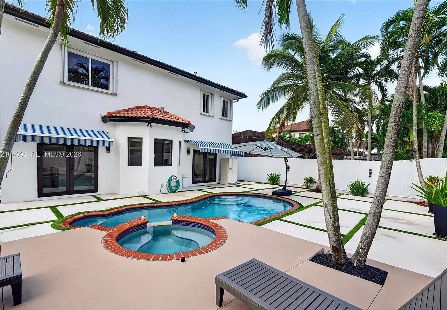 Capri Homes — Photo 1