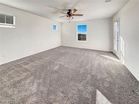 5th image of 10567 Sariah Skye Ave