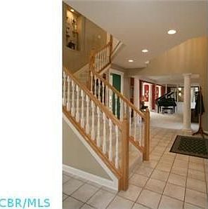 3rd image of 5246 Hanover Close