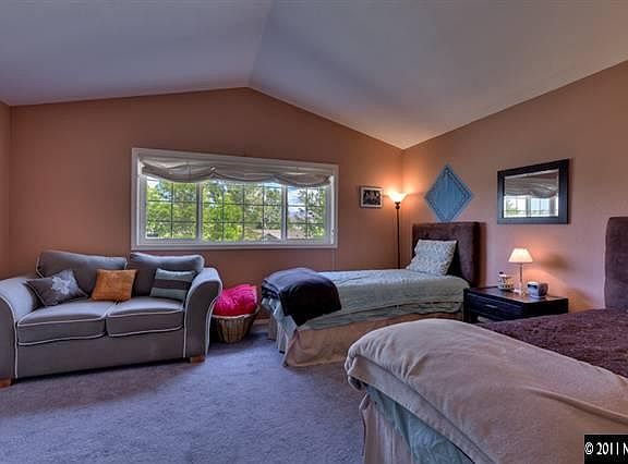 5th image of 420 Old Washoe Cir