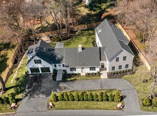 12 Paul Revere Rd, Lexington, MA 02421