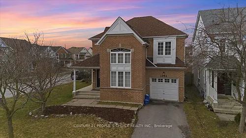 1456 Lyncroft Cres Photo 1
