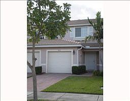 1st image of 5931 Royal Way