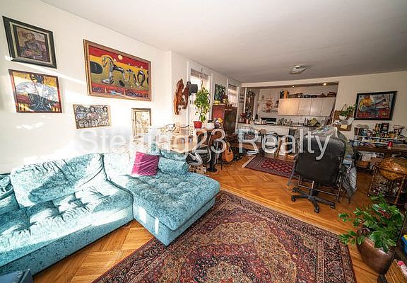 2nd image of 2367 24th St Floor 2