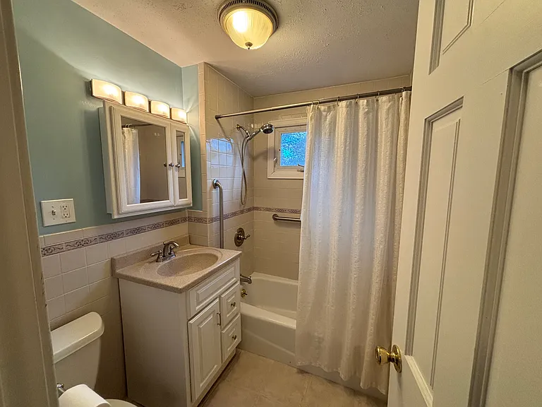 11-15 Marie Ln — Photo 11